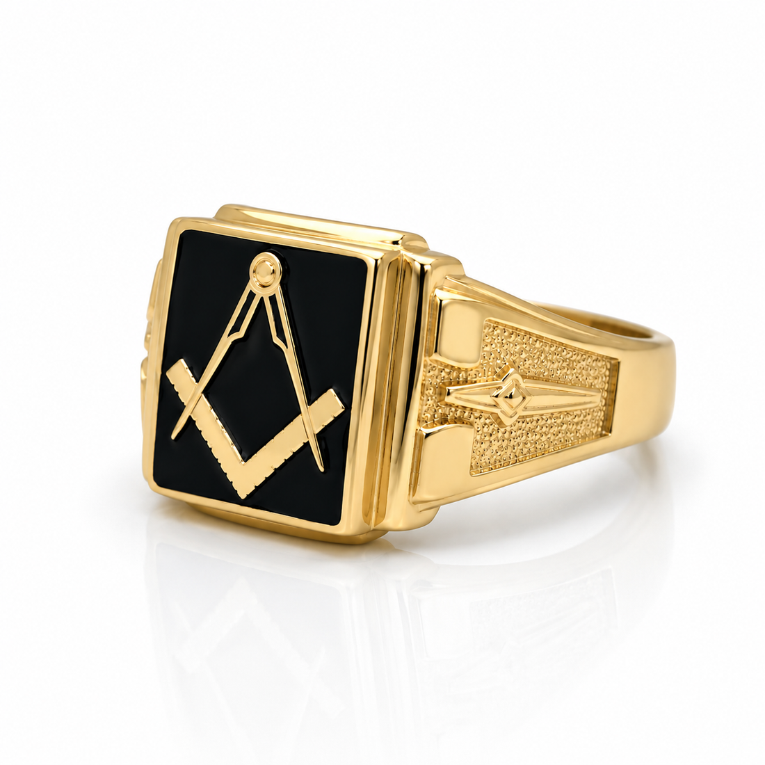 9ct Yellow Gold Detailed Craft Masonic Ring