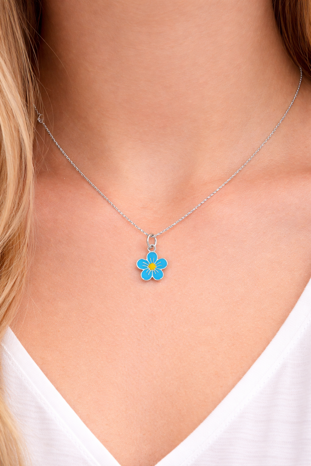 solid 925 Silver Forget Me Not Pendant