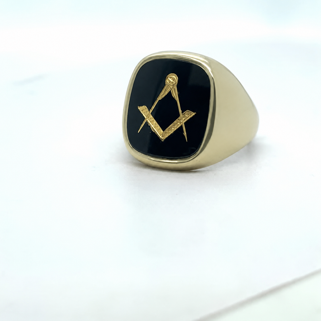 9ct Yellow Gold Large Onyx Square & Compass Ring